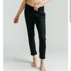 Zyia Black Ruched Plaza Jogger Pants Size Medium